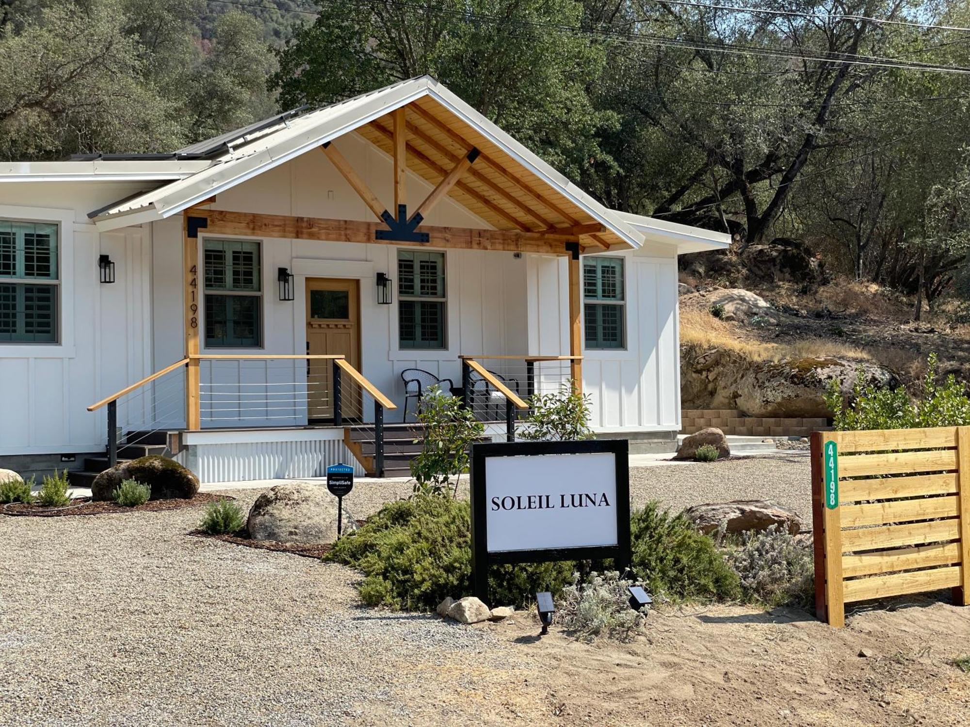 Soleil Luna 2 Miles From Sequoia Park Entrance Three Rivers Luaran gambar